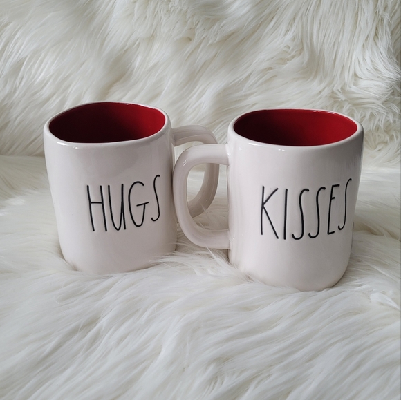 NEW Rae Dunn HUGS KISSES Double Sided Mug - Picture 1 of 7